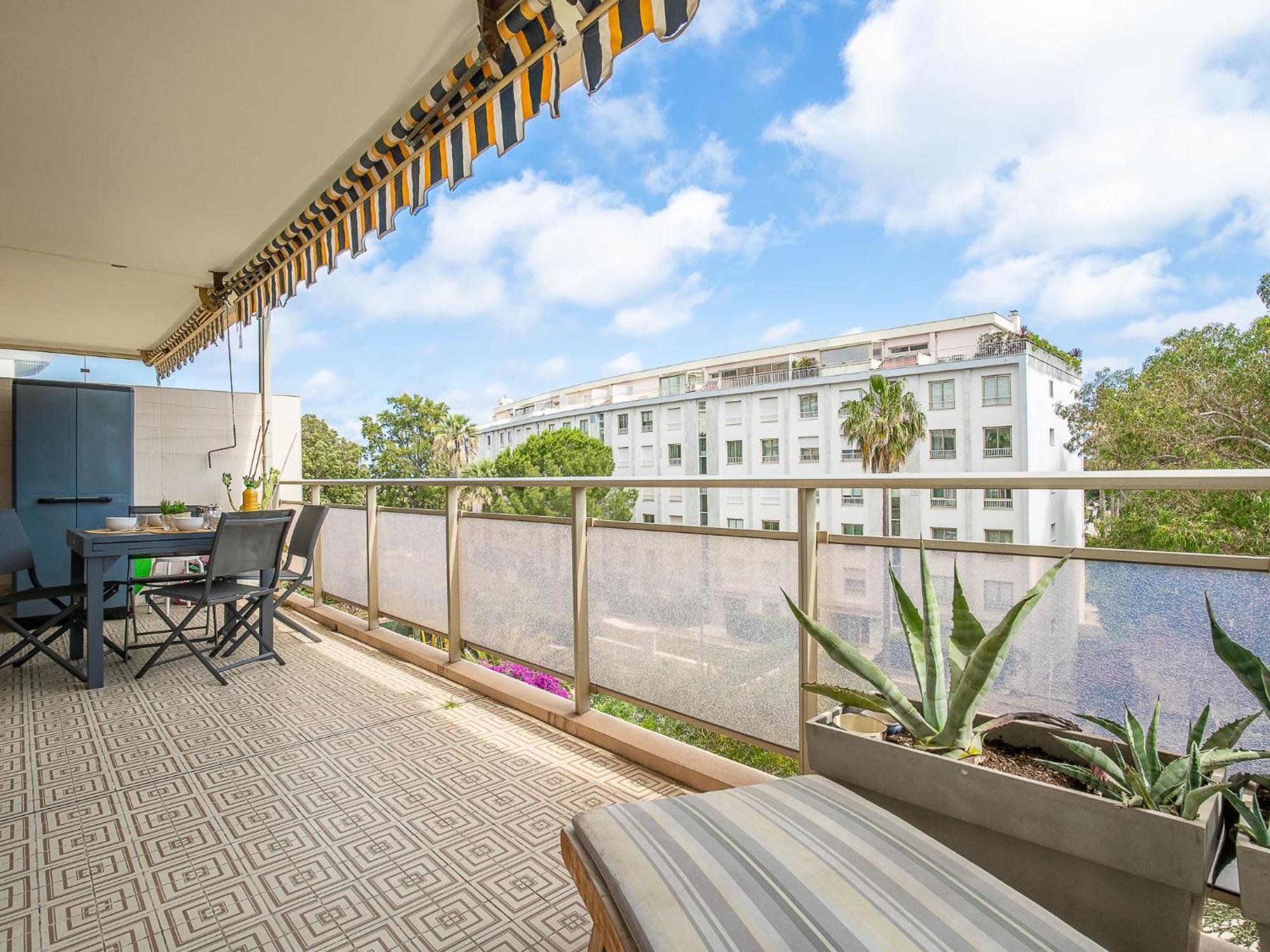 Apartment Les Aliscamps By Interhome Cannes Esterno foto