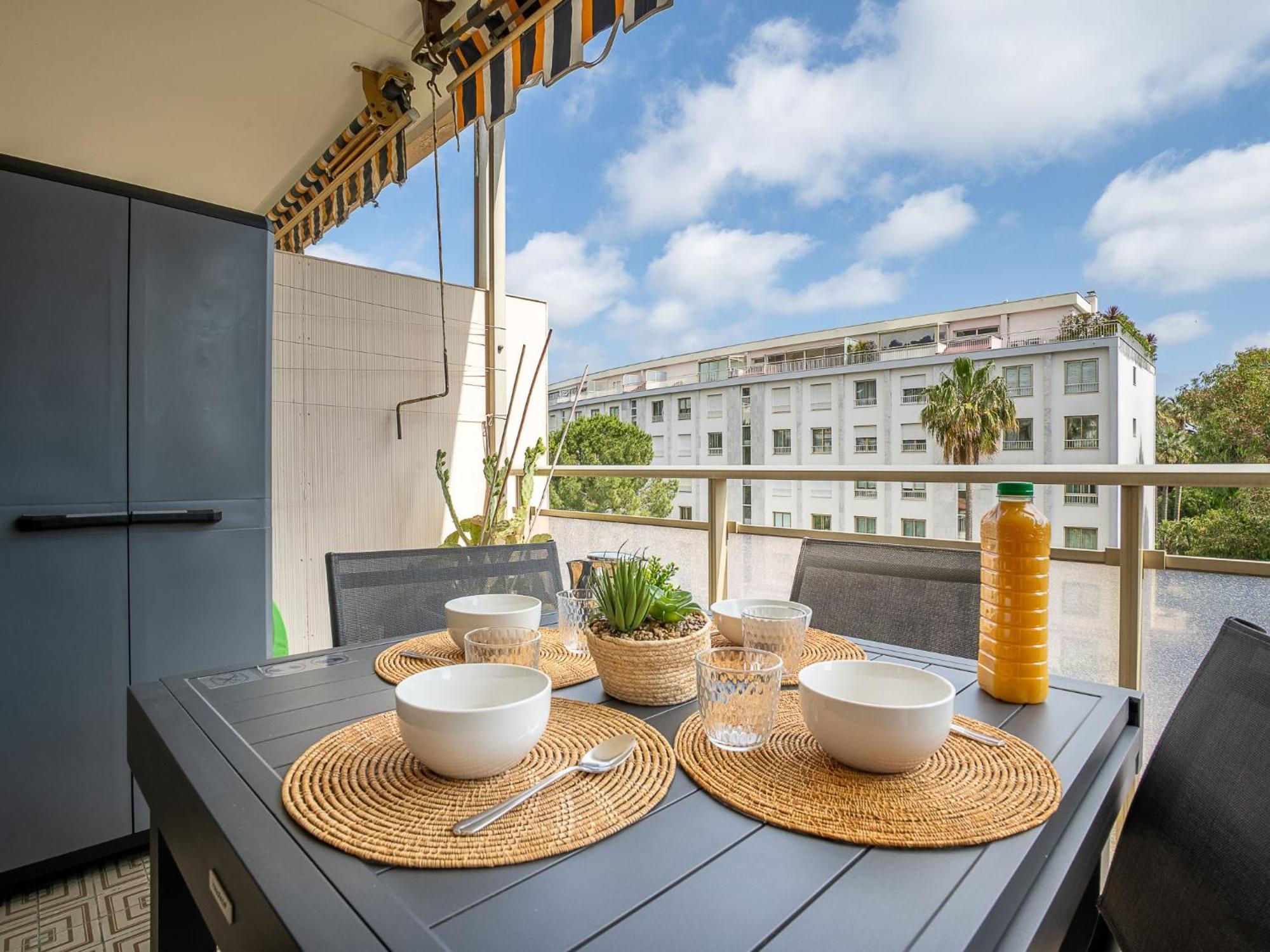 Apartment Les Aliscamps By Interhome Cannes Esterno foto